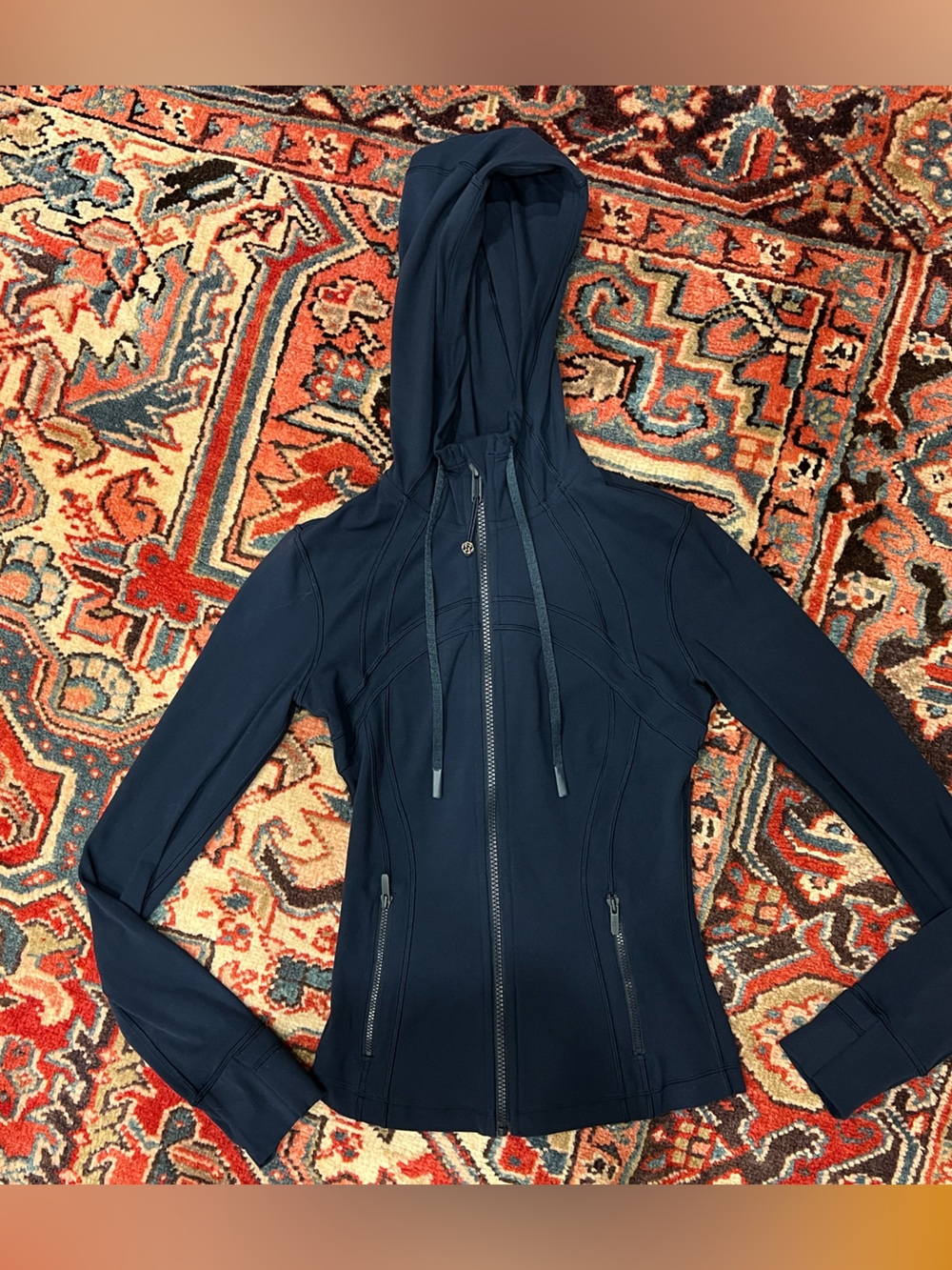 Lululemon Nulu Hooded Define Jacket in navy— size 2 - Picture 6 of 11